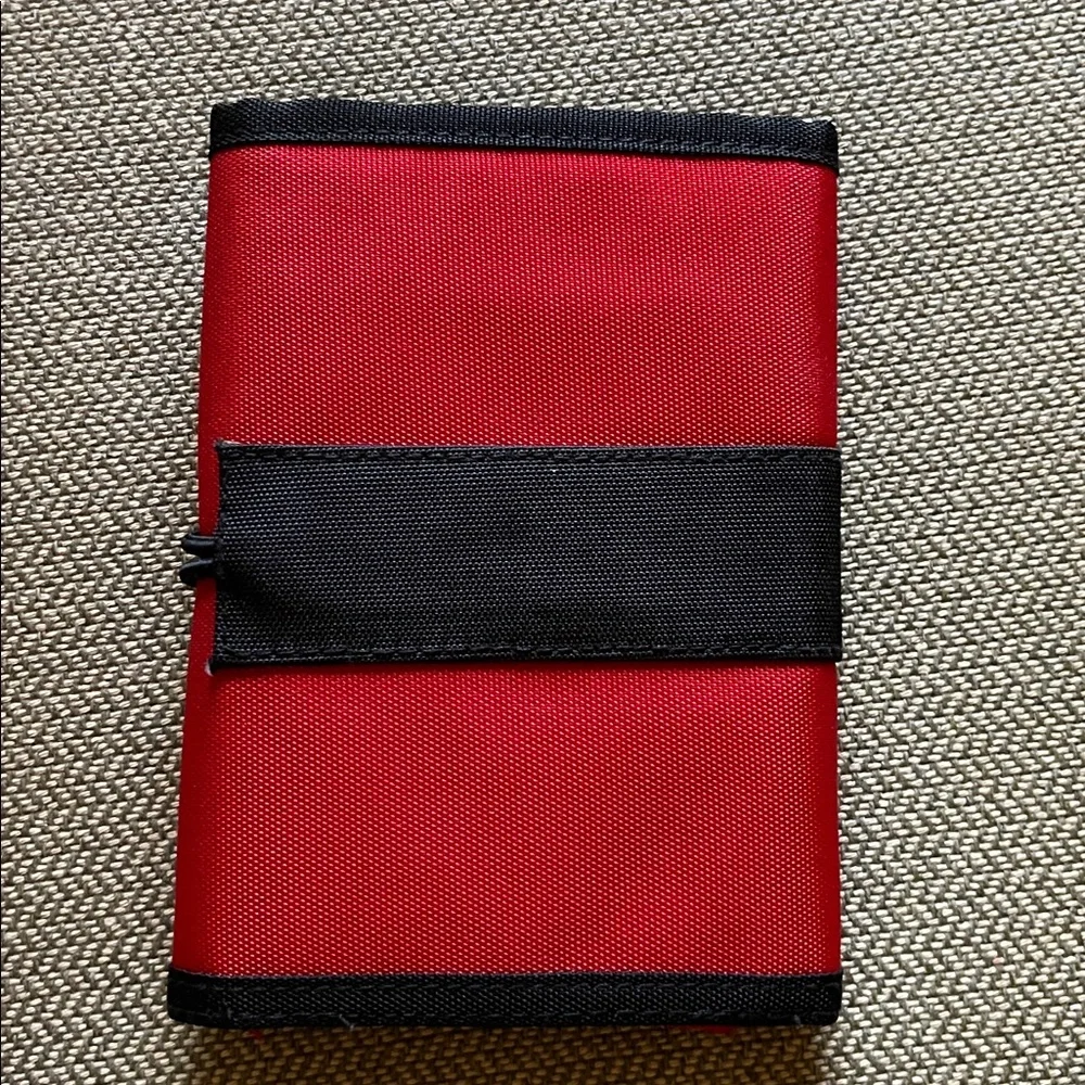 Wenger men vegan leather RED black tri fold travel passport wallet credit card